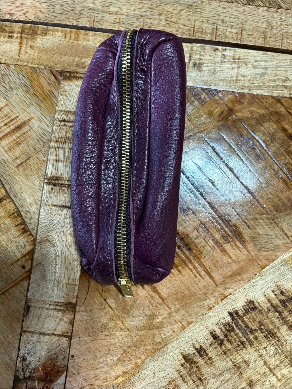 Portland Leather Zip Pouch in Plum color